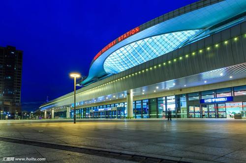 寧波高鐵站：不銹鋼品質有保障！